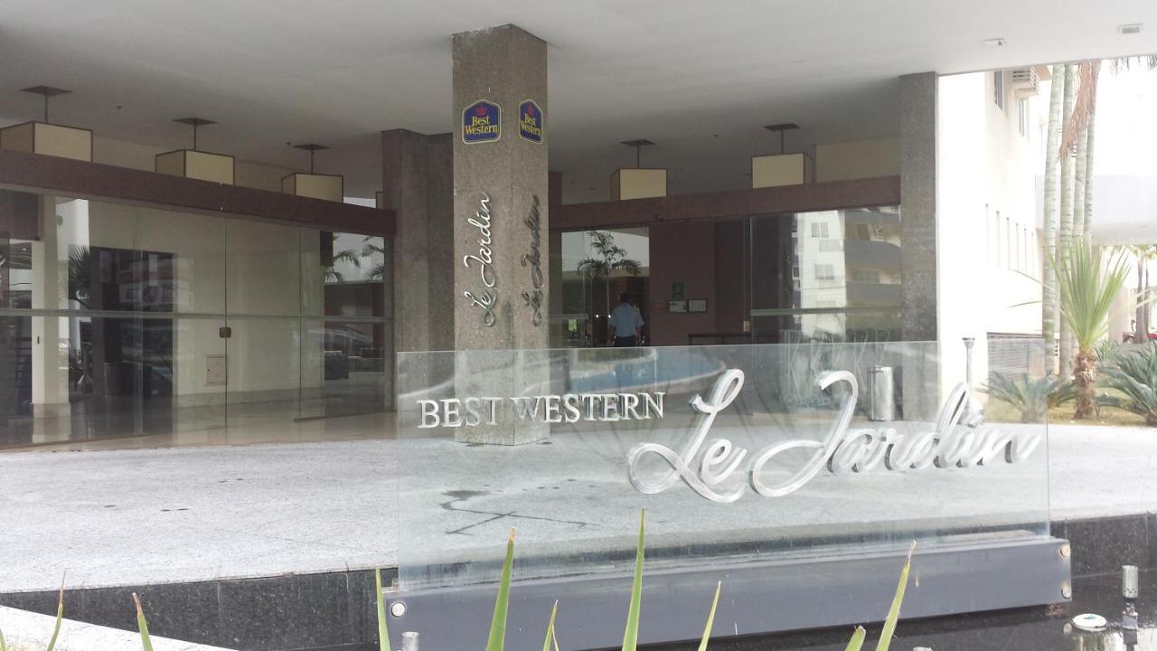Flat Le Jardin Suites 카우다스노바스 외부 사진